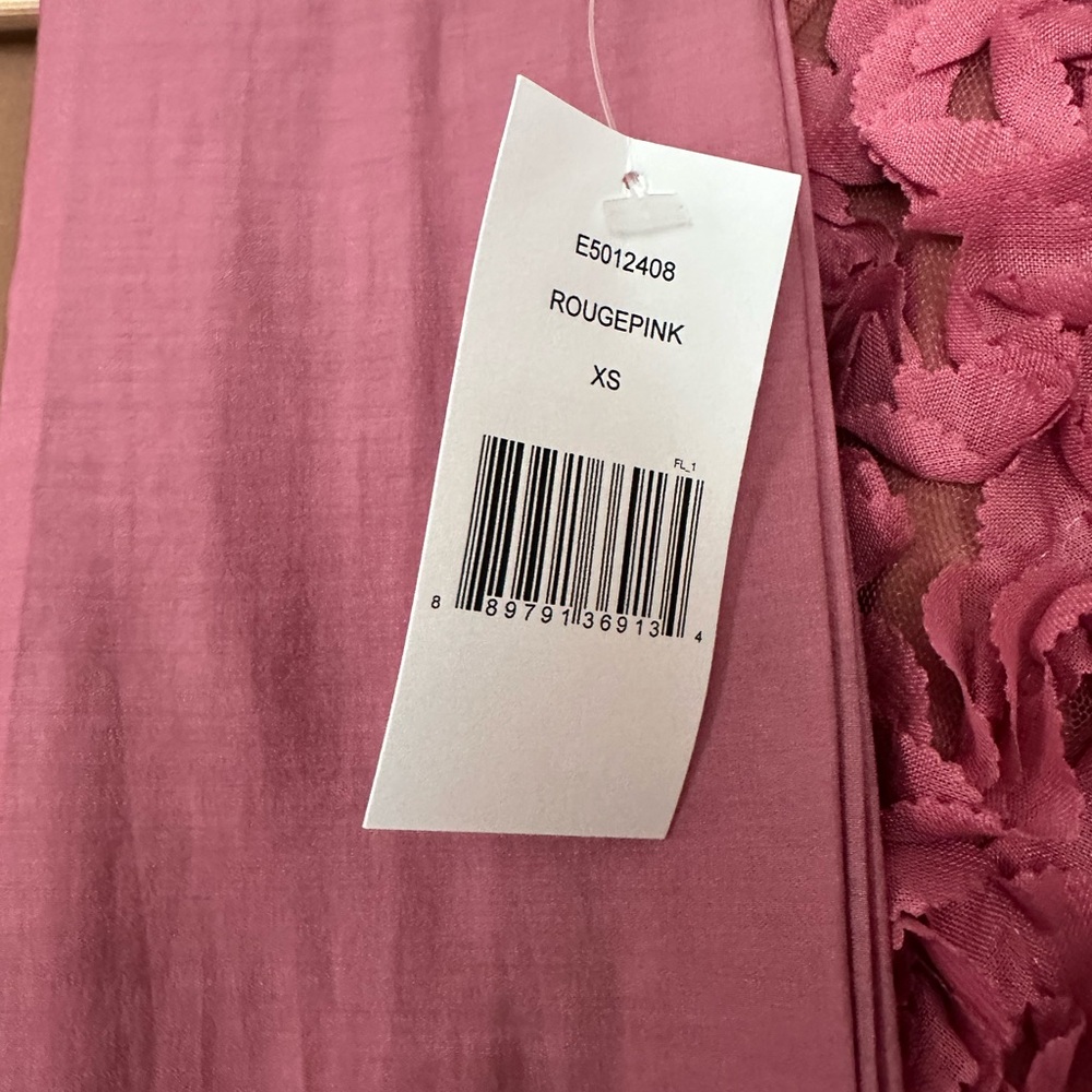 Elliatt Dress - Picture 8 of 9